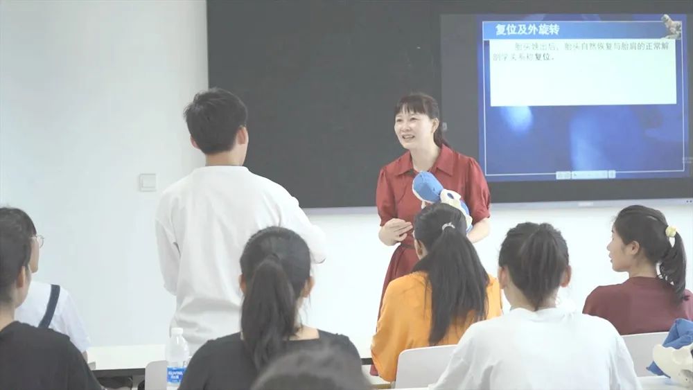 英国上市公司365