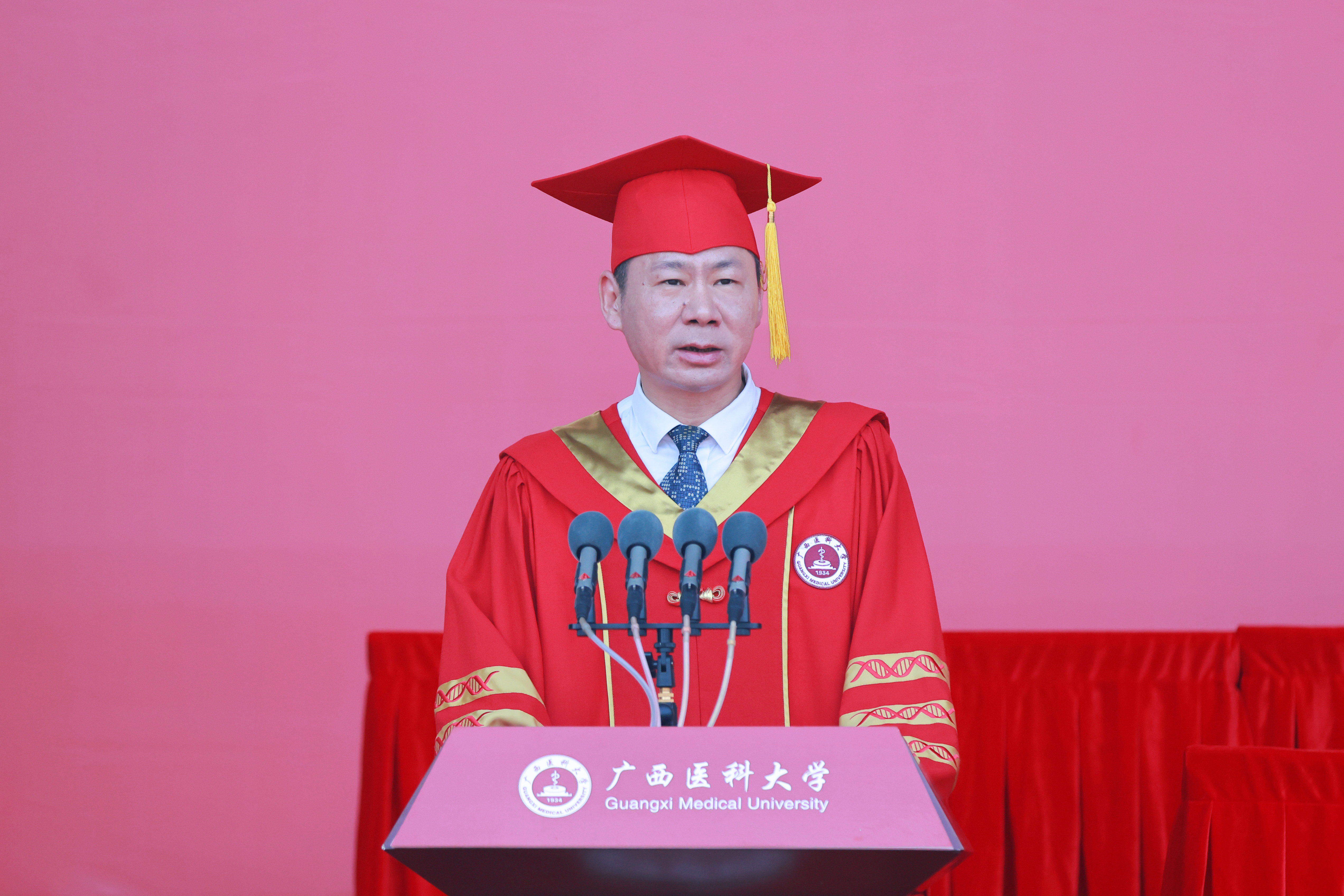 微信图片_20250626160622 拷贝 2.jpg 英国上市公司365