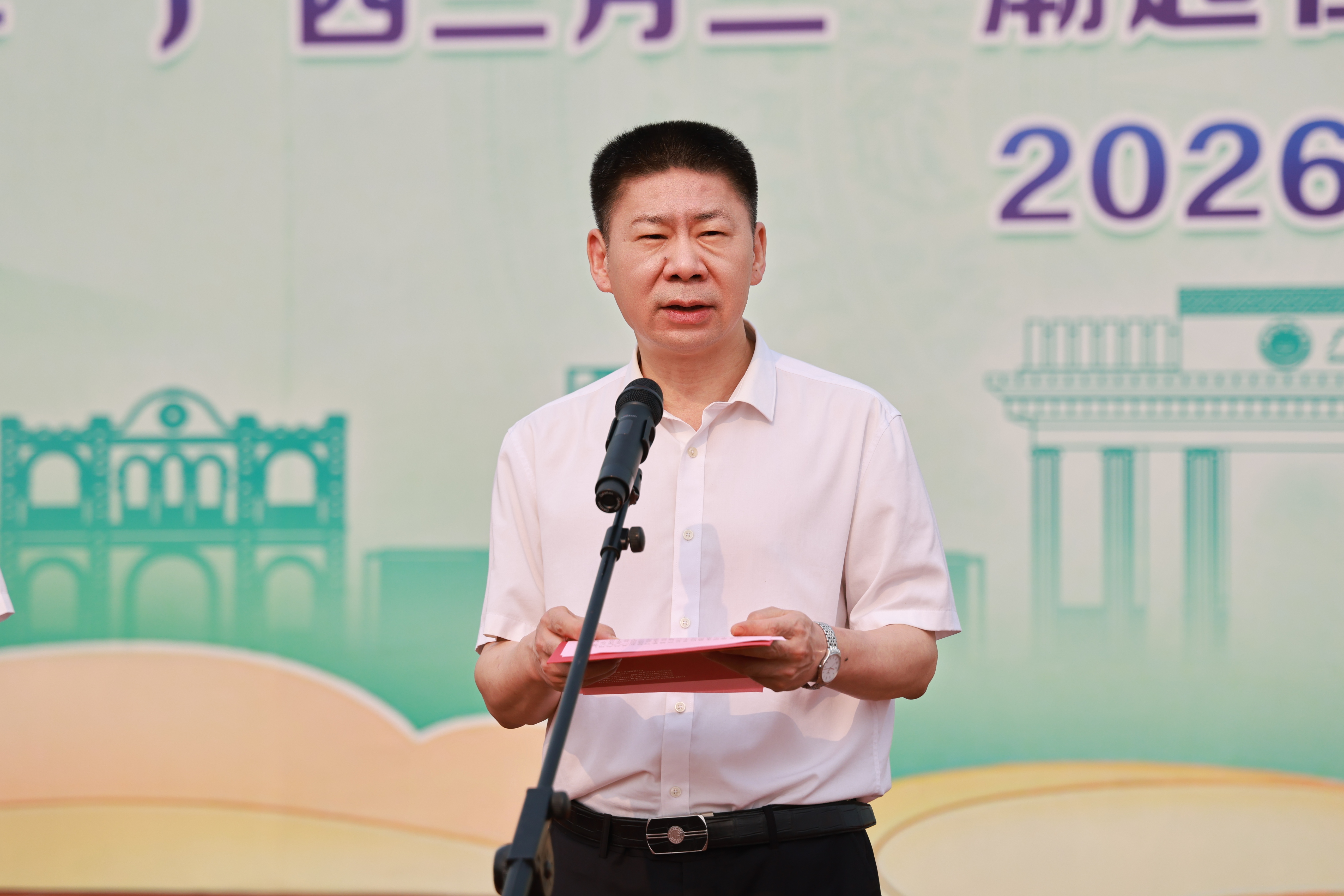 英国上市公司365