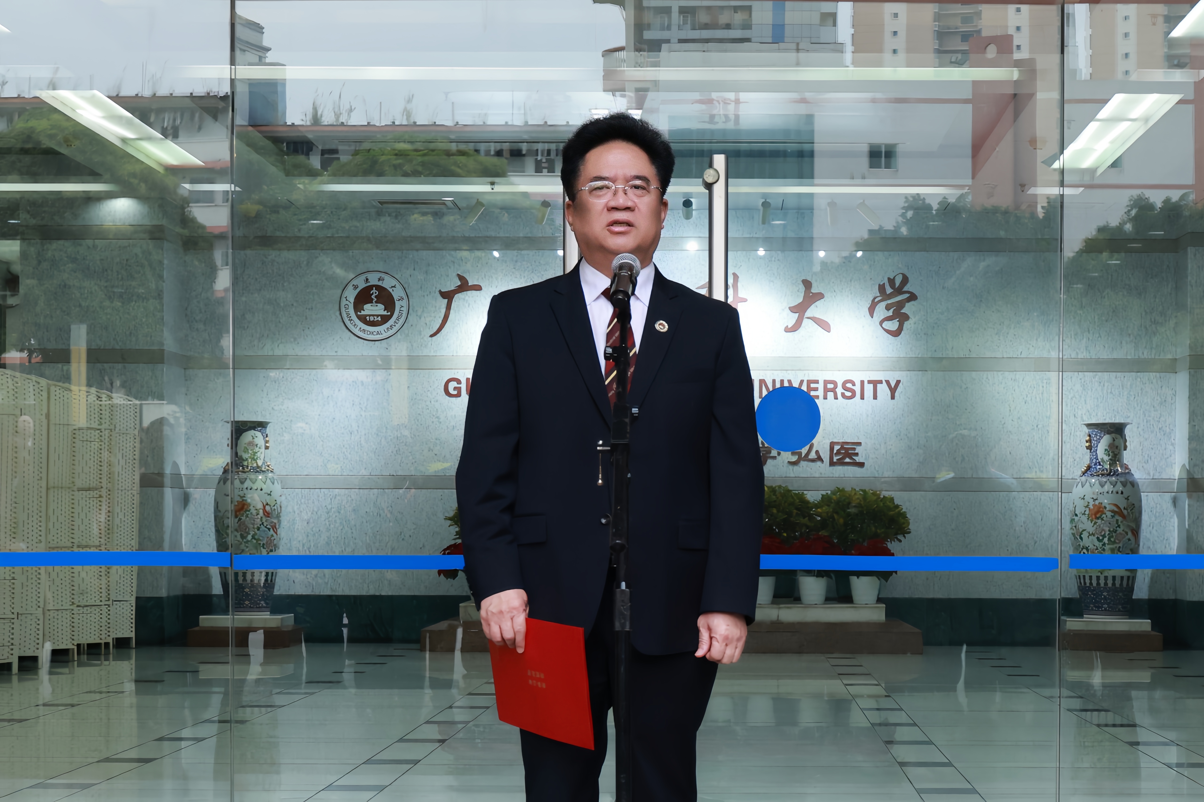 英国上市公司365