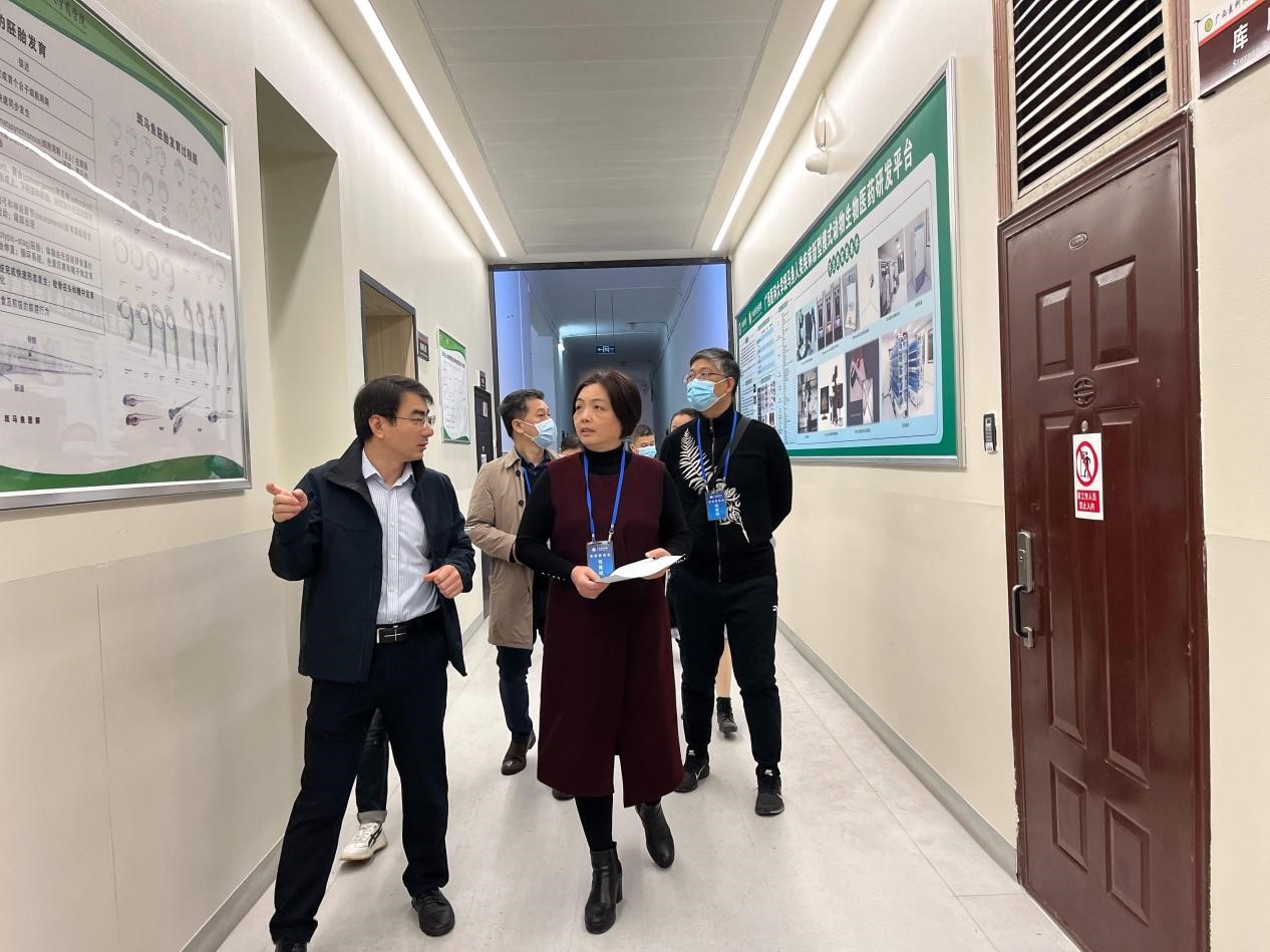 英国上市公司365