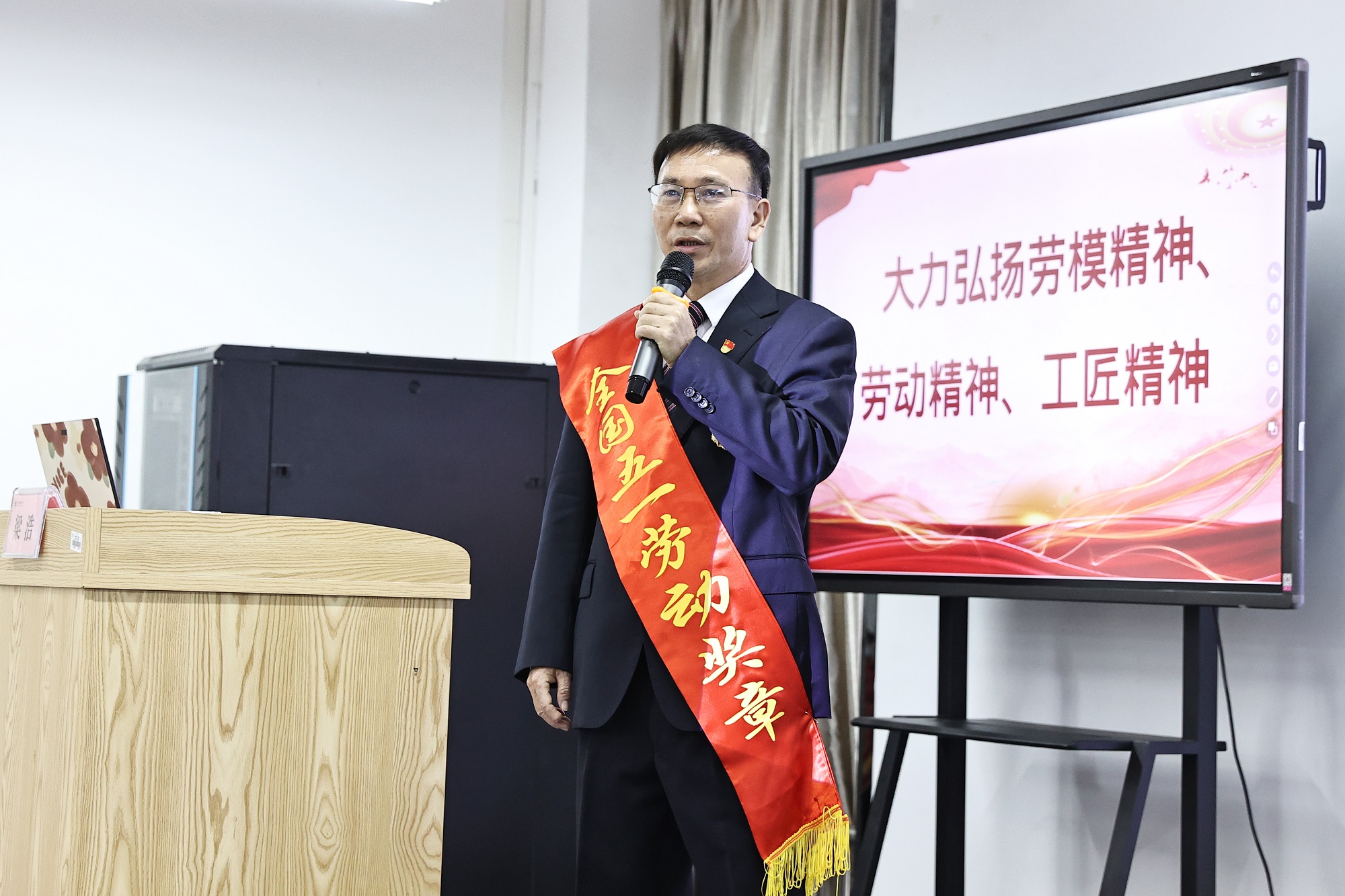 英国上市公司365